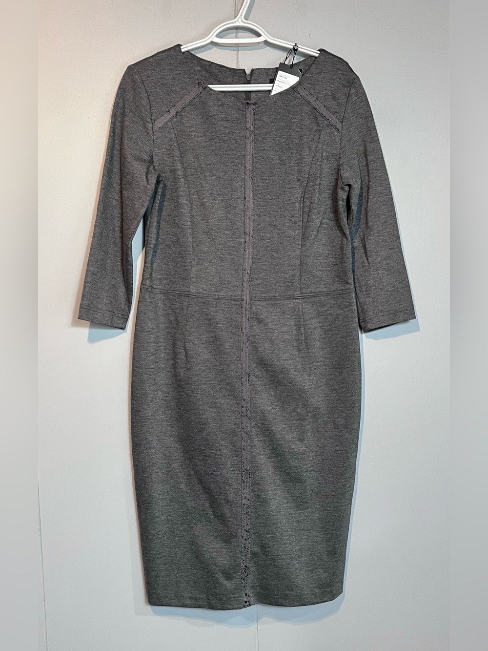 NWT. Olsen Europe Grey Knit Sheath Dress Lace Trim 3/4 Sleeve Size 12 M-L